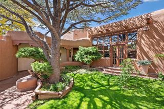 17 Tano West, Santa Fe, NM 87506