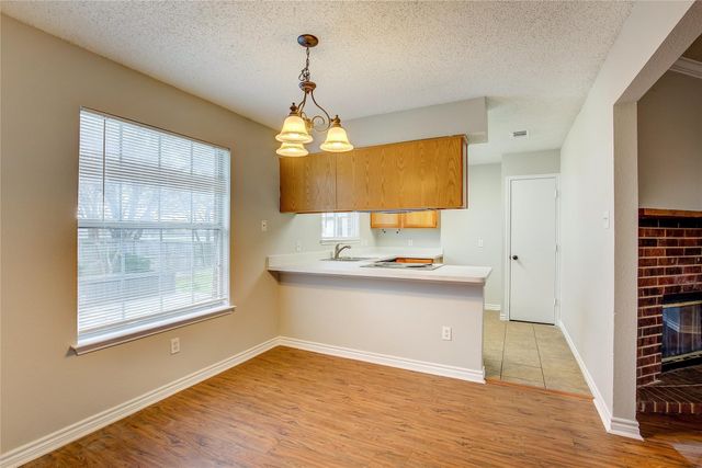 863 Colson Drive, Arlington, TX 76002