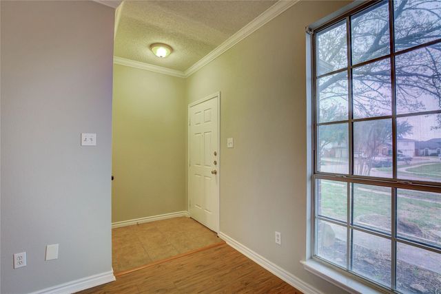 863 Colson Drive, Arlington, TX 76002