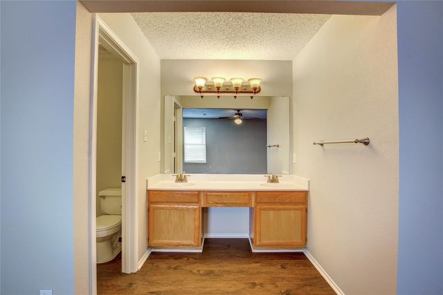863 Colson Drive, Arlington, TX 76002