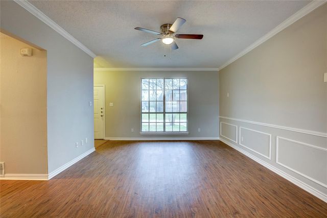 863 Colson Drive, Arlington, TX 76002