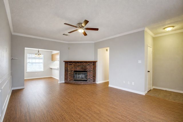 863 Colson Drive, Arlington, TX 76002