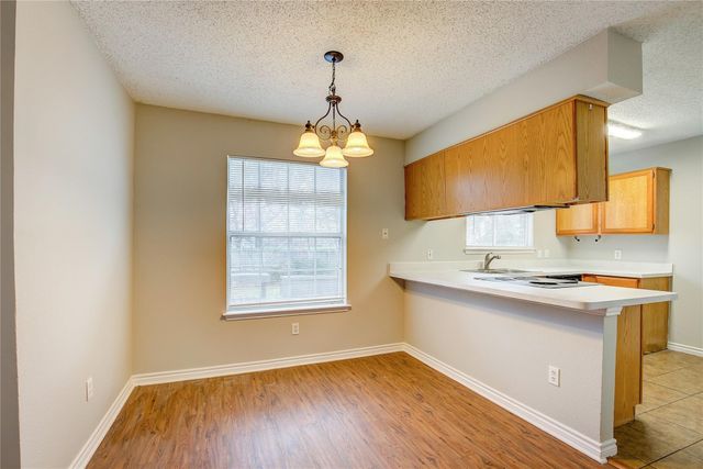 863 Colson Drive, Arlington, TX 76002