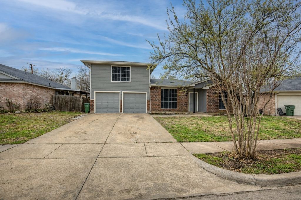 863 Colson Drive, Arlington, TX 76002