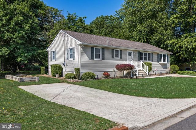 59 CHESTNUT ST, Pennsville, NJ 08070