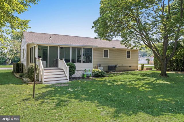59 CHESTNUT ST, Pennsville, NJ 08070