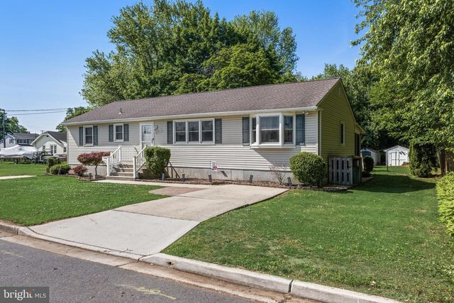 59 CHESTNUT ST, Pennsville, NJ 08070