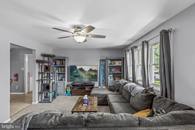 59 CHESTNUT ST, Pennsville, NJ 08070