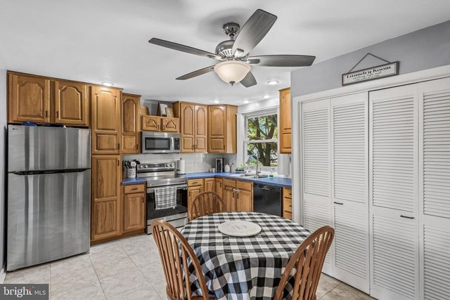 59 CHESTNUT ST, Pennsville, NJ 08070