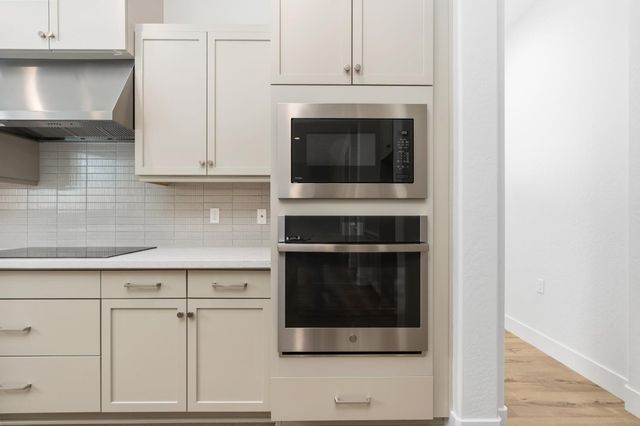 4522 Iron Creek Court, Friant, CA 93626