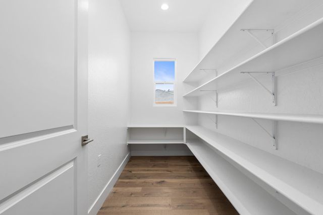 4522 Iron Creek Court, Friant, CA 93626