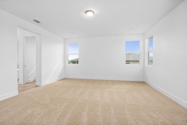 4522 Iron Creek Court, Friant, CA 93626