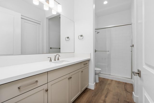 4522 Iron Creek Court, Friant, CA 93626