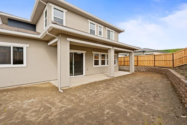 4522 Iron Creek Court, Friant, CA 93626