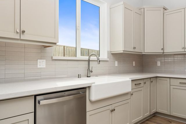 4522 Iron Creek Court, Friant, CA 93626