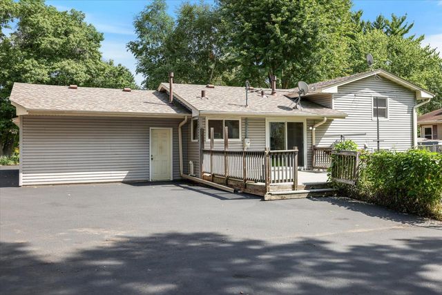 8378 Groveland Road, Mounds View, MN 55112