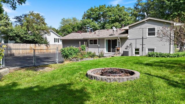 8378 Groveland Road, Mounds View, MN 55112