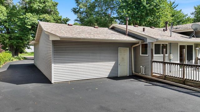 8378 Groveland Road, Mounds View, MN 55112