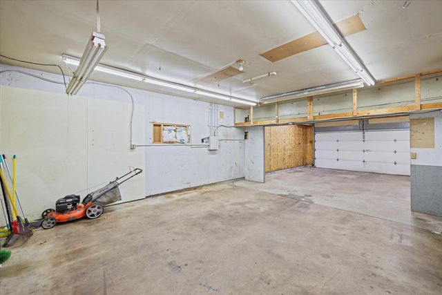 8378 Groveland Road, Mounds View, MN 55112
