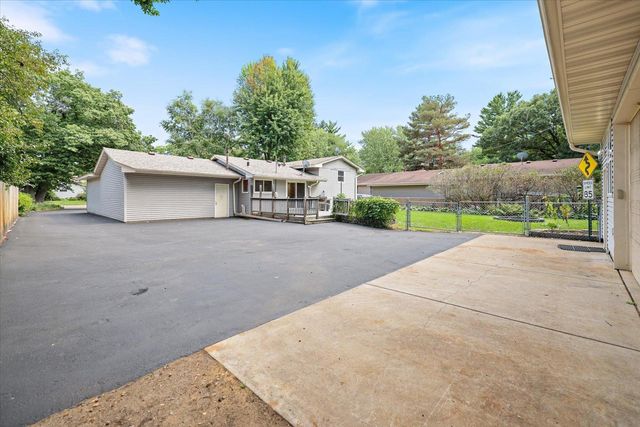 8378 Groveland Road, Mounds View, MN 55112