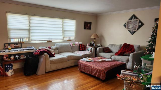 544 8th Street FL 1, Palisades Park, NJ 07650