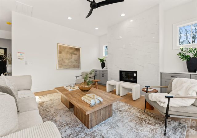 2005 South Street, Charlotte, NC 28208