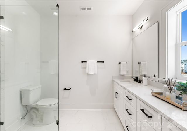 2005 South Street, Charlotte, NC 28208