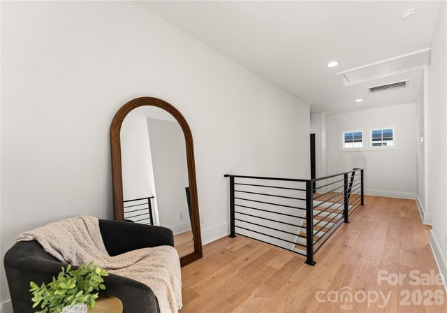 2005 South Street, Charlotte, NC 28208