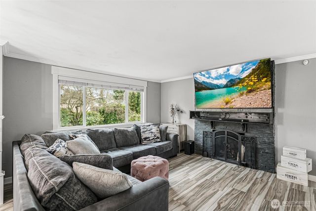 31405 32nd Avenue SW, Federal Way, WA 98023