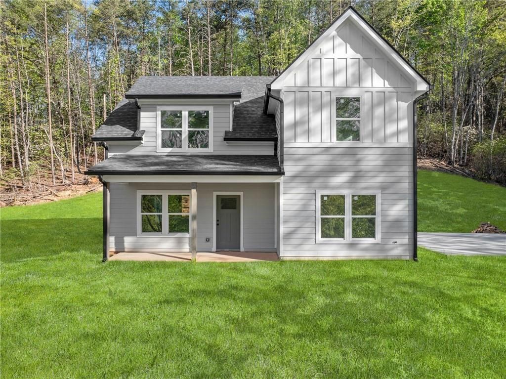 72 Chestatee Drive, Cleveland, GA 30528