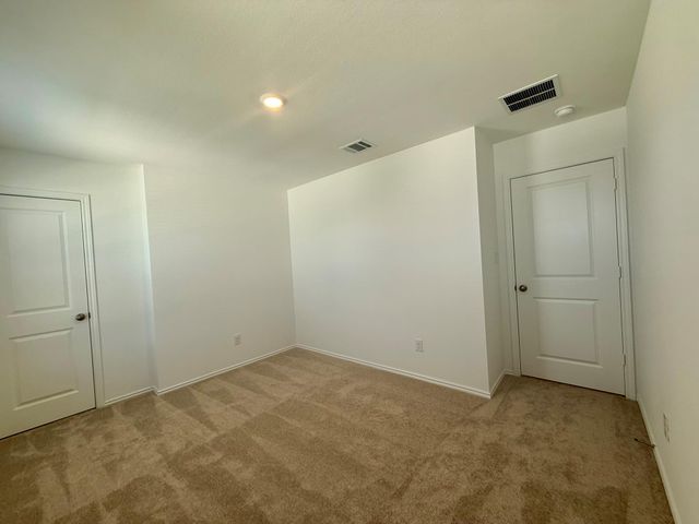 128 Ghost Stories Way, Hutto, TX 78634