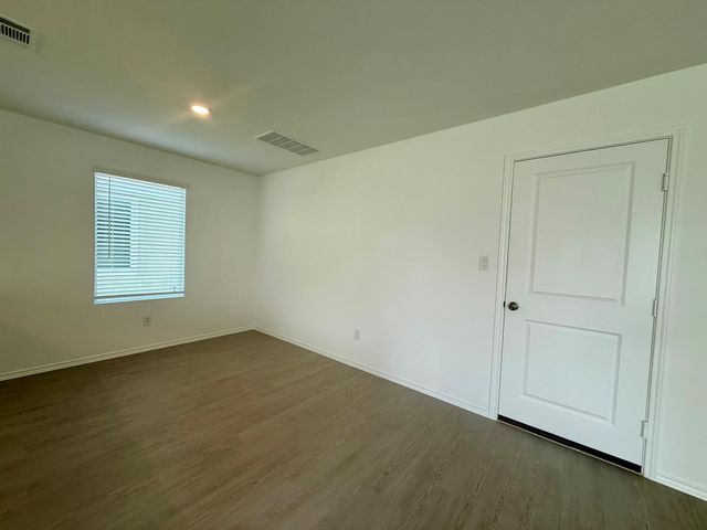 128 Ghost Stories Way, Hutto, TX 78634