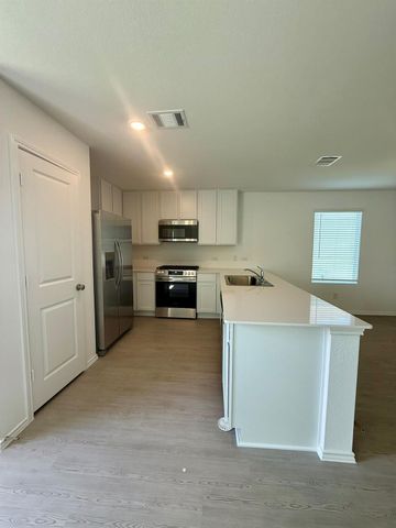 128 Ghost Stories Way, Hutto, TX 78634