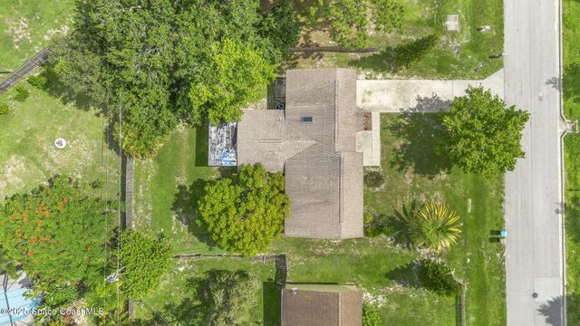120 Cascade Avenue SE, Palm Bay, FL 32909