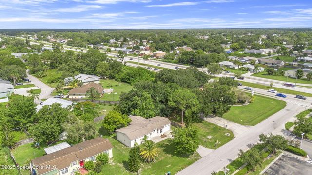 120 Cascade Avenue SE, Palm Bay, FL 32909