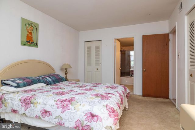 10 ATRAM HALL, Dover, DE 19904