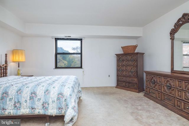 10 ATRAM HALL, Dover, DE 19904
