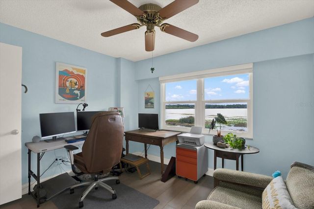 9209 SEMINOLE BOULEVARD 14, Seminole, FL 33772
