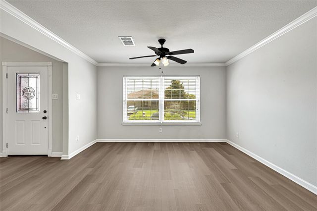 10950 Fern Terrace Drive, Houston, TX 77075