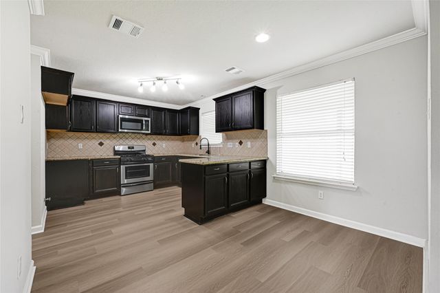 10950 Fern Terrace Drive, Houston, TX 77075
