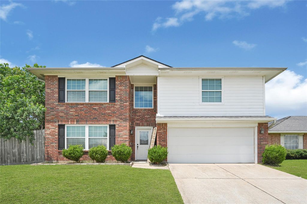 10950 Fern Terrace Drive, Houston, TX 77075