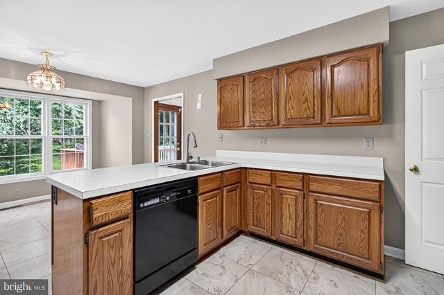 11620 HAVENNER RD, Fairfax Station, VA 22039