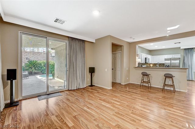 10932 Snow Cloud Court, Las Vegas, NV 89135