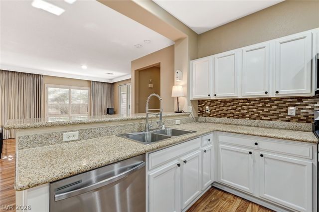 10932 Snow Cloud Court, Las Vegas, NV 89135