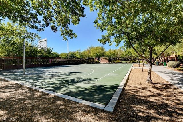 10932 Snow Cloud Court, Las Vegas, NV 89135