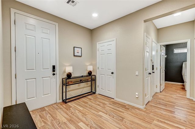 10932 Snow Cloud Court, Las Vegas, NV 89135