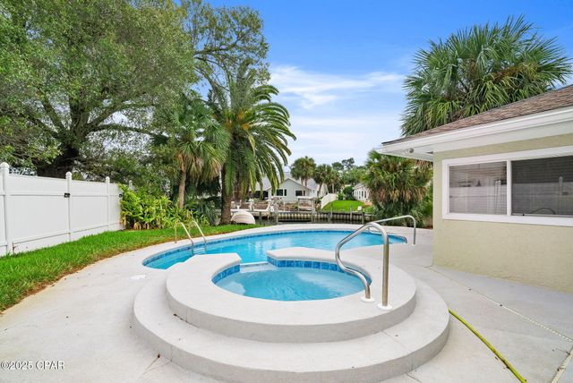 1606 Wahoo Lane, Panama City, FL 32408