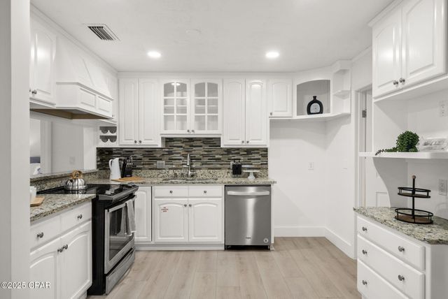 1606 Wahoo Lane, Panama City, FL 32408