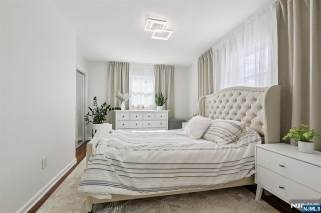 36 Musconetcong Avenue, Hopatcong, NJ 07843