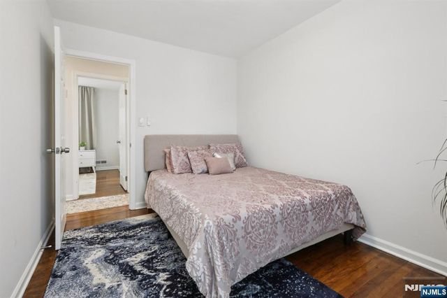 36 Musconetcong Avenue, Hopatcong, NJ 07843